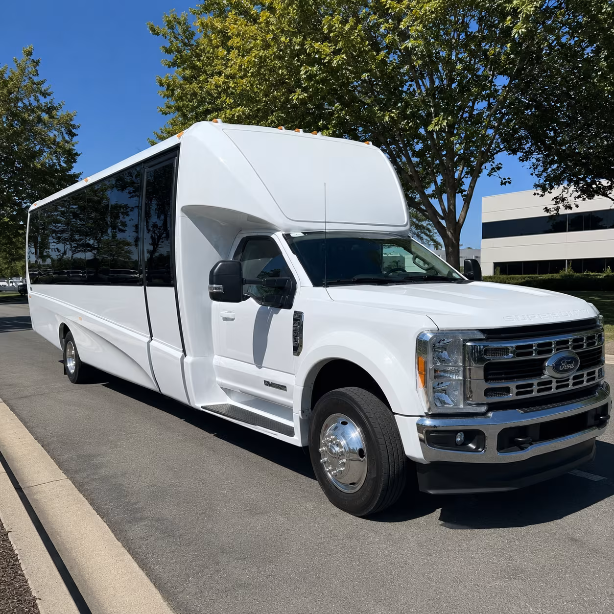 bus rentals for corporate airport transfers between reading and philadelphia