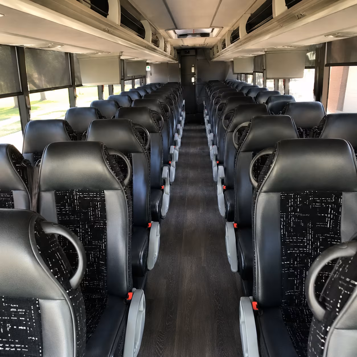 long distance charter buses from reading to pittsburgh steelers and penguins games