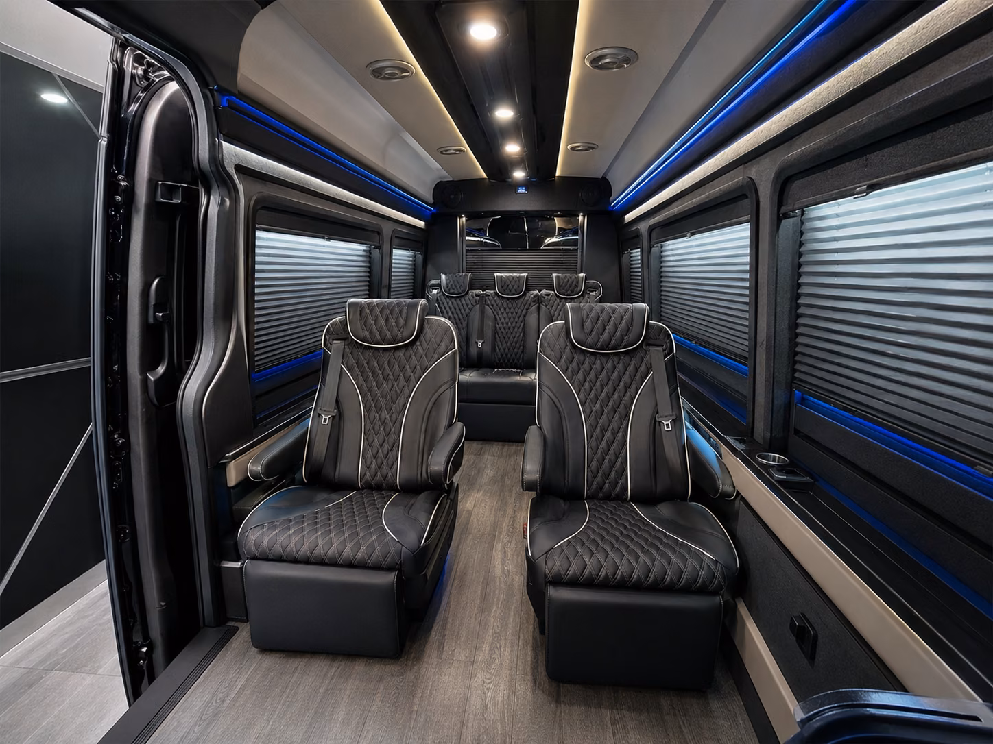 newark liberty international airport ewr bus rentals from reading pa