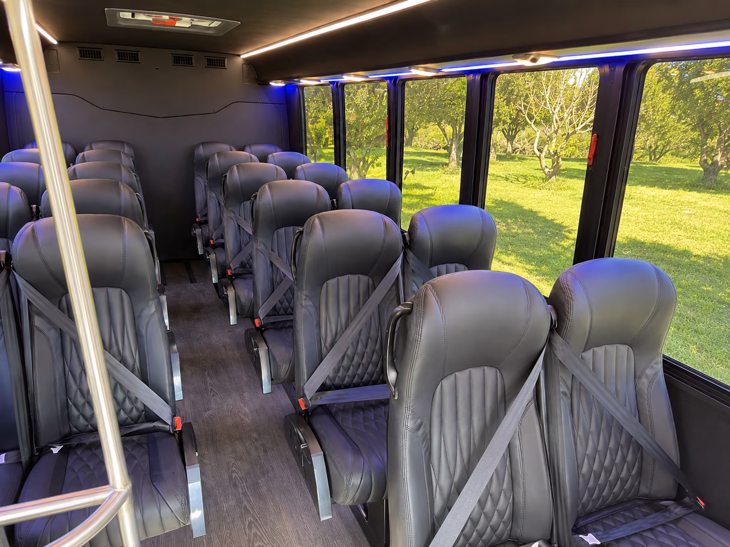 reading 15 passenger minibus interior
