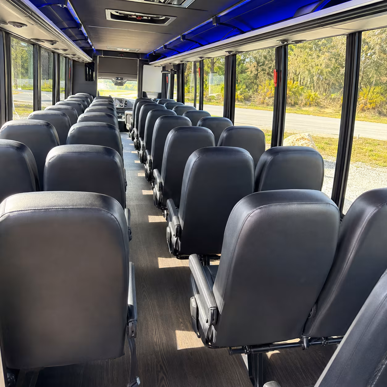 reading 25 passenger minibus interior