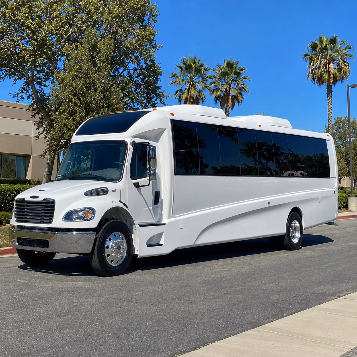 reading 25 passenger minibus