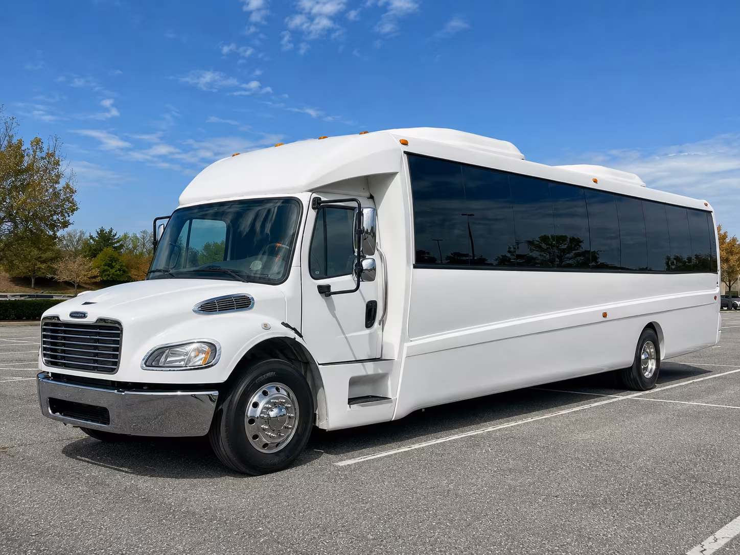 reading 30 passenger party bus