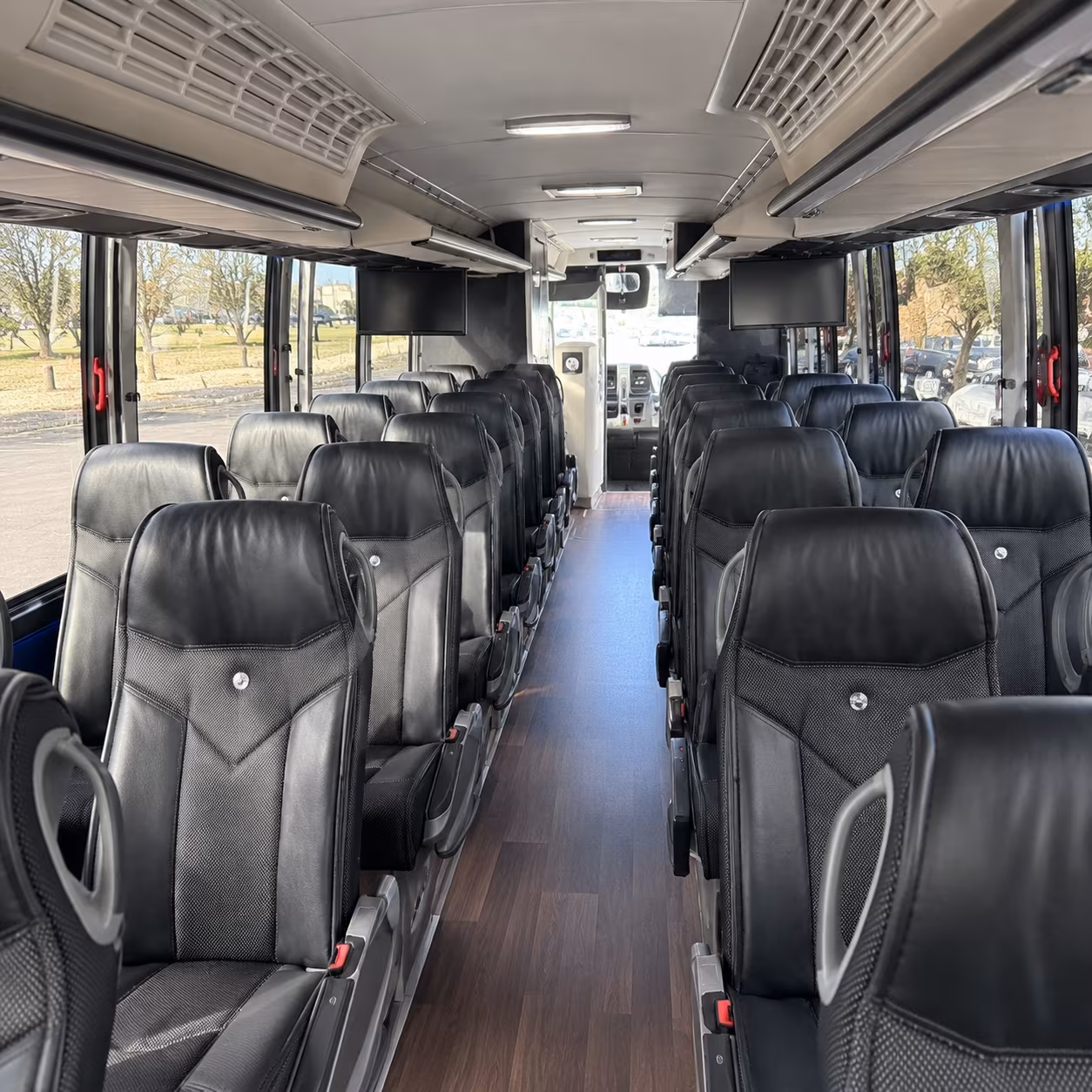 shuttle buses for federal agency staff between reading and philadelphia