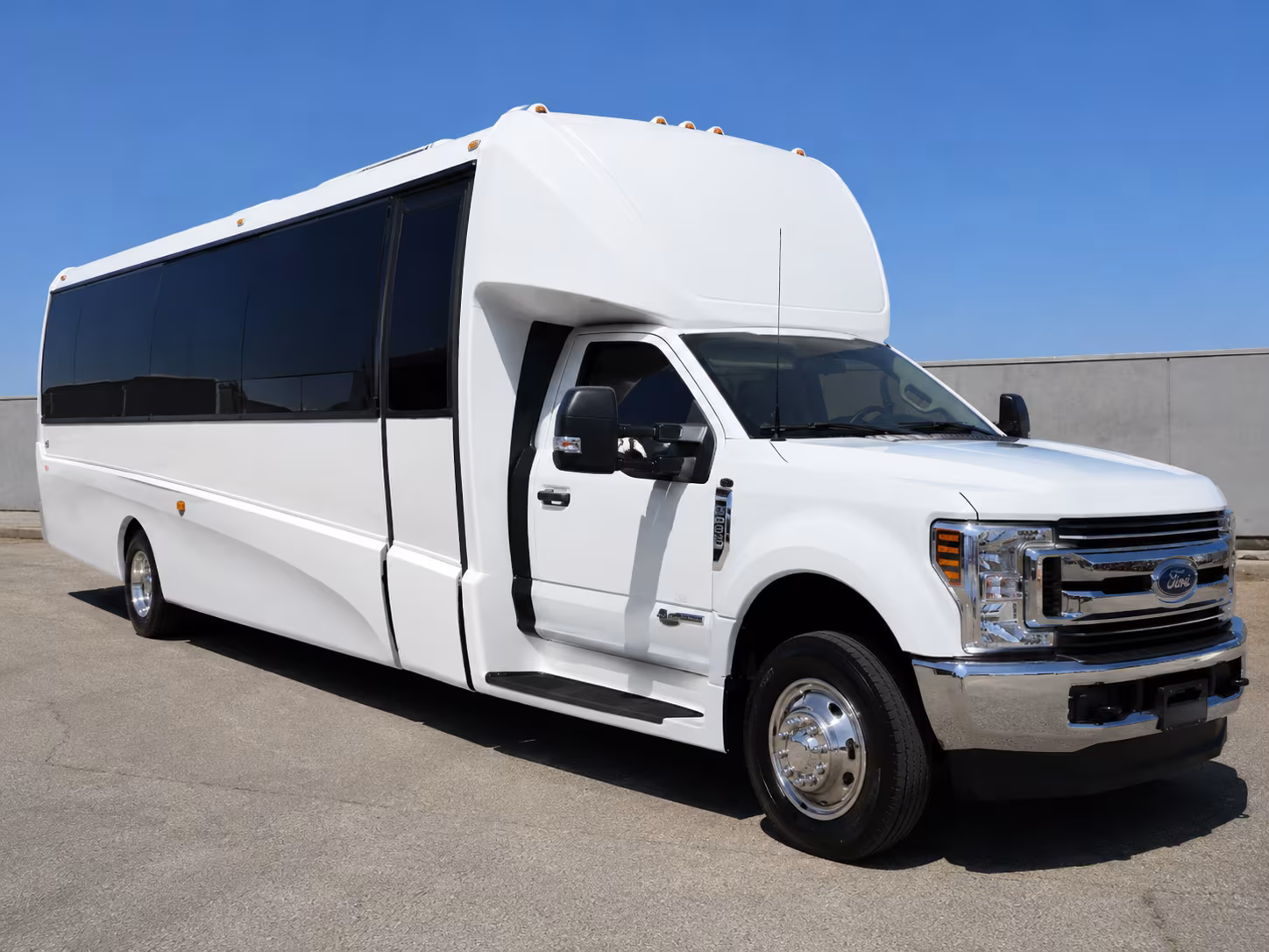 sports team and fan group buses serving reading pennsylvania